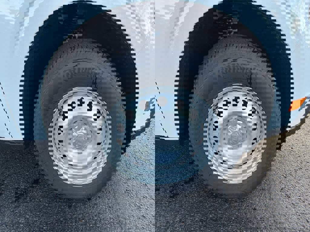 New 2026 Ford Maverick XL w/ 4K Tow Package image 16