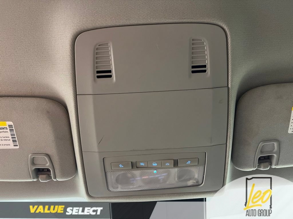 Used 2015 Buick Verano FWD image 24