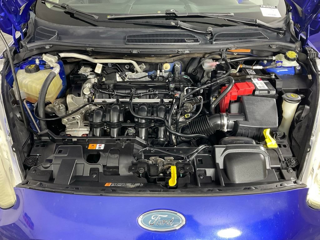 Used 2015 Ford Fiesta Titanium FWD image 9
