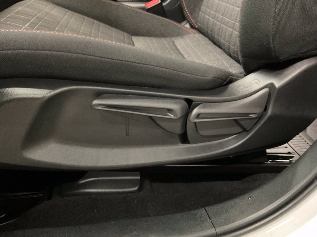 Used 2026 Honda HR-V Sport image 28