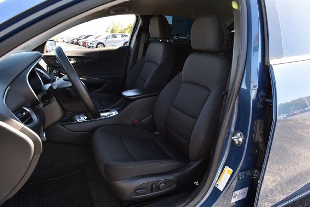 Used 2024 Chevrolet Malibu RS FWD image 18