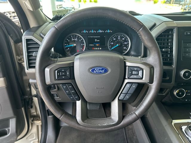 Used 2018 Ford Expedition Max XLT w/ Equipment Group 201A AWD/4WD image 15