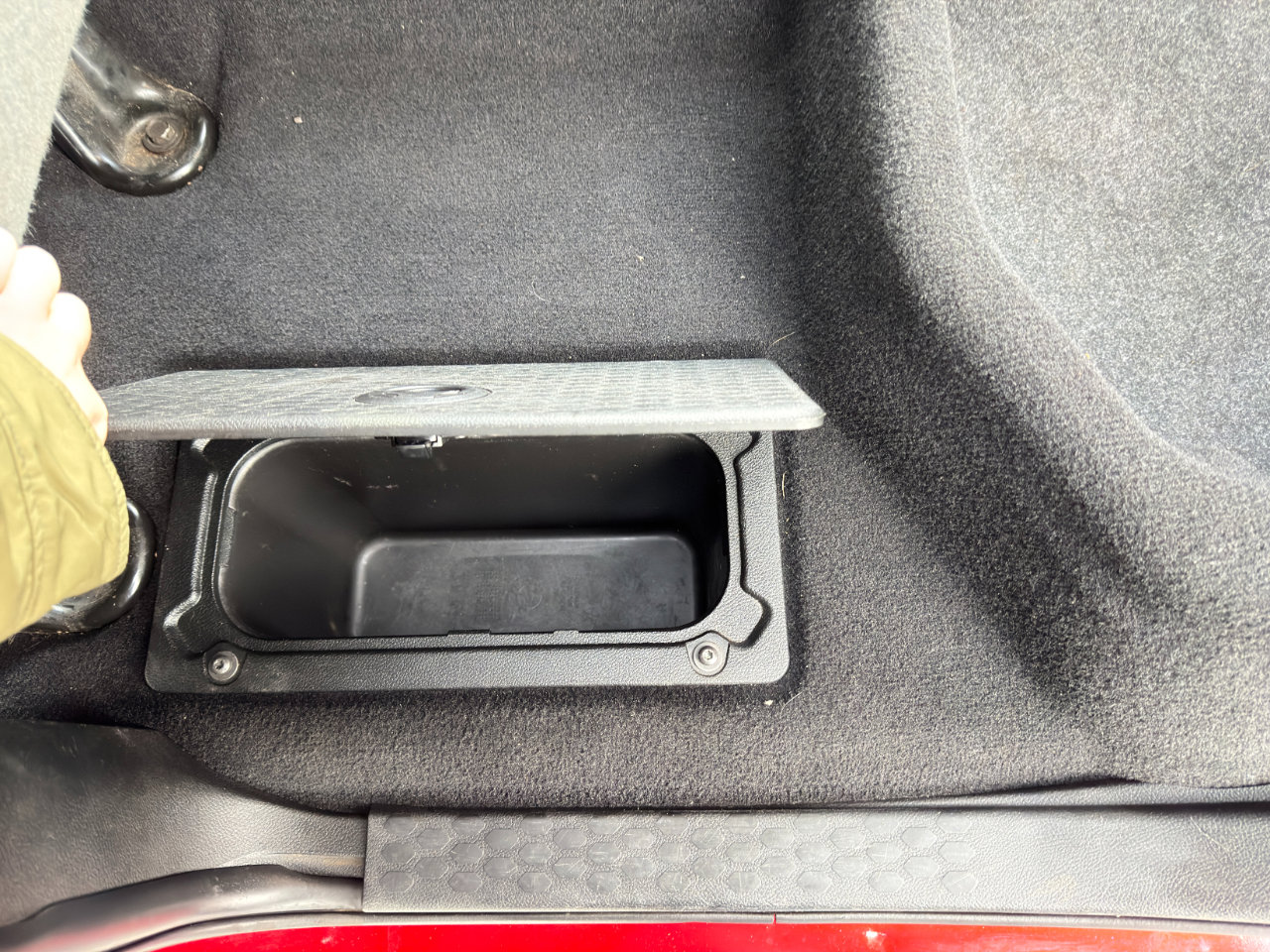 Used 2020 RAM 1500 Classic SLT image 22