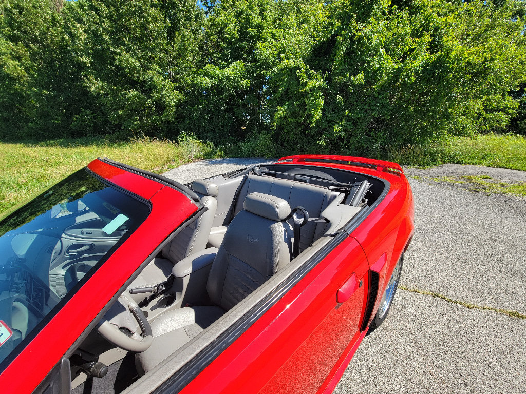 Used 2003 Ford Mustang GT RWD image 25