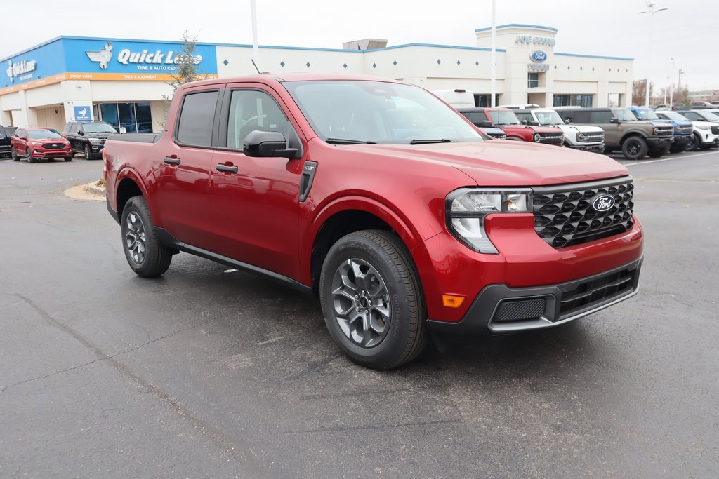 New 2026 Ford Maverick XLT w/ Equipment Group 301A