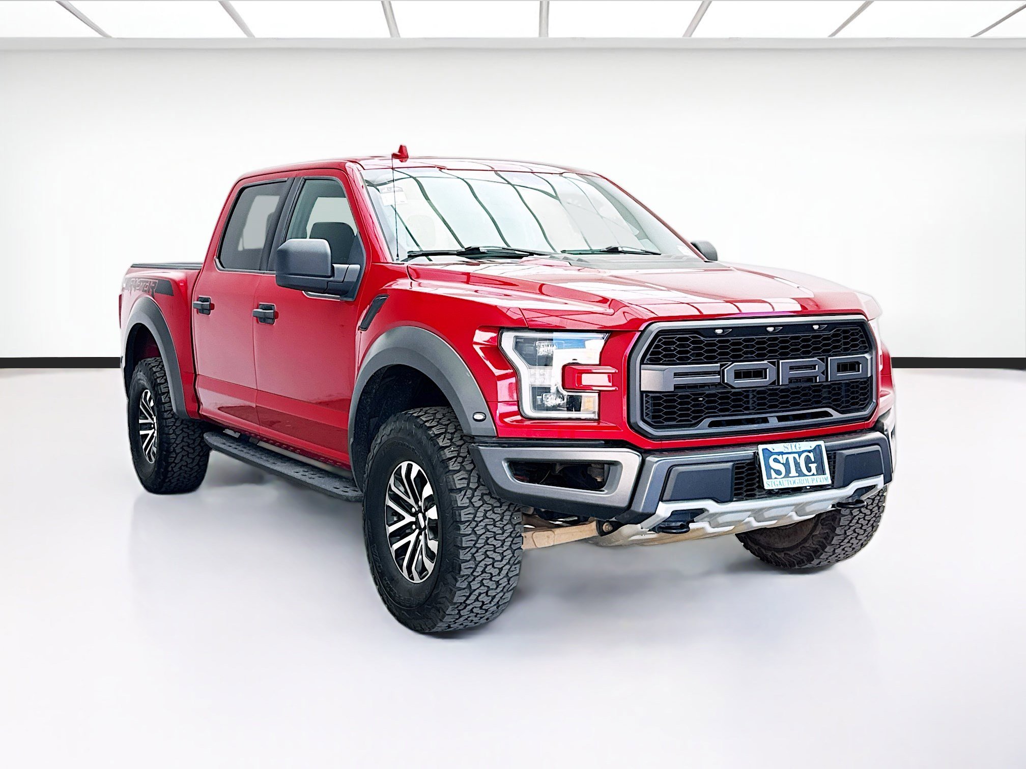 Used 2020 Ford F150 Raptor image 3
