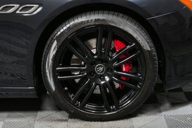 Used 2023 Maserati Quattroporte Modena RWD image 7
