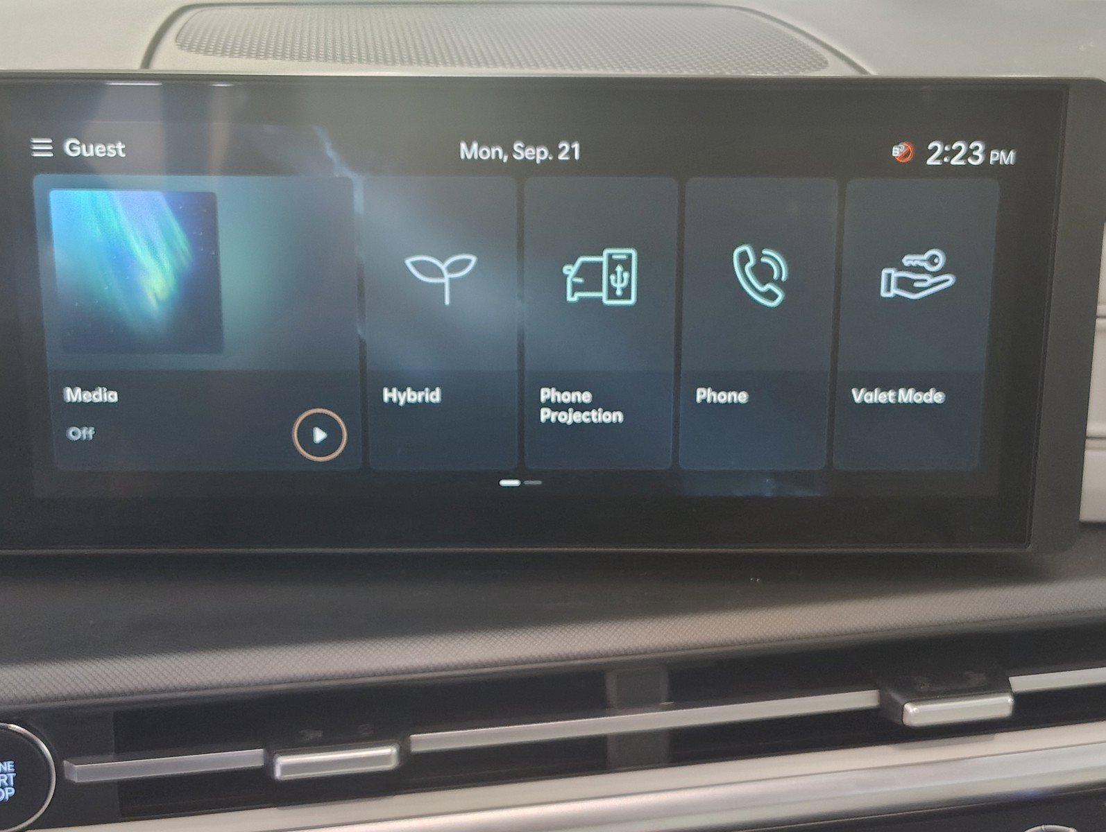 Certified 2026 Hyundai Santa Fe SEL AWD/4WD image 11