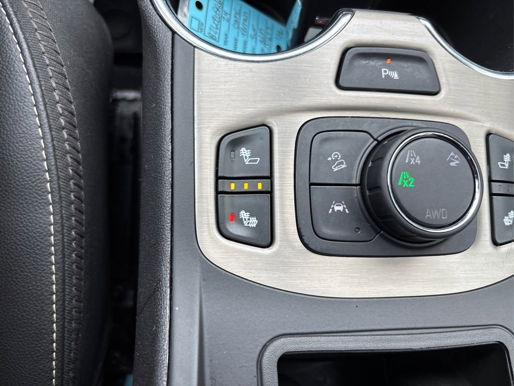 Used 2024 GMC Terrain Denali image 34