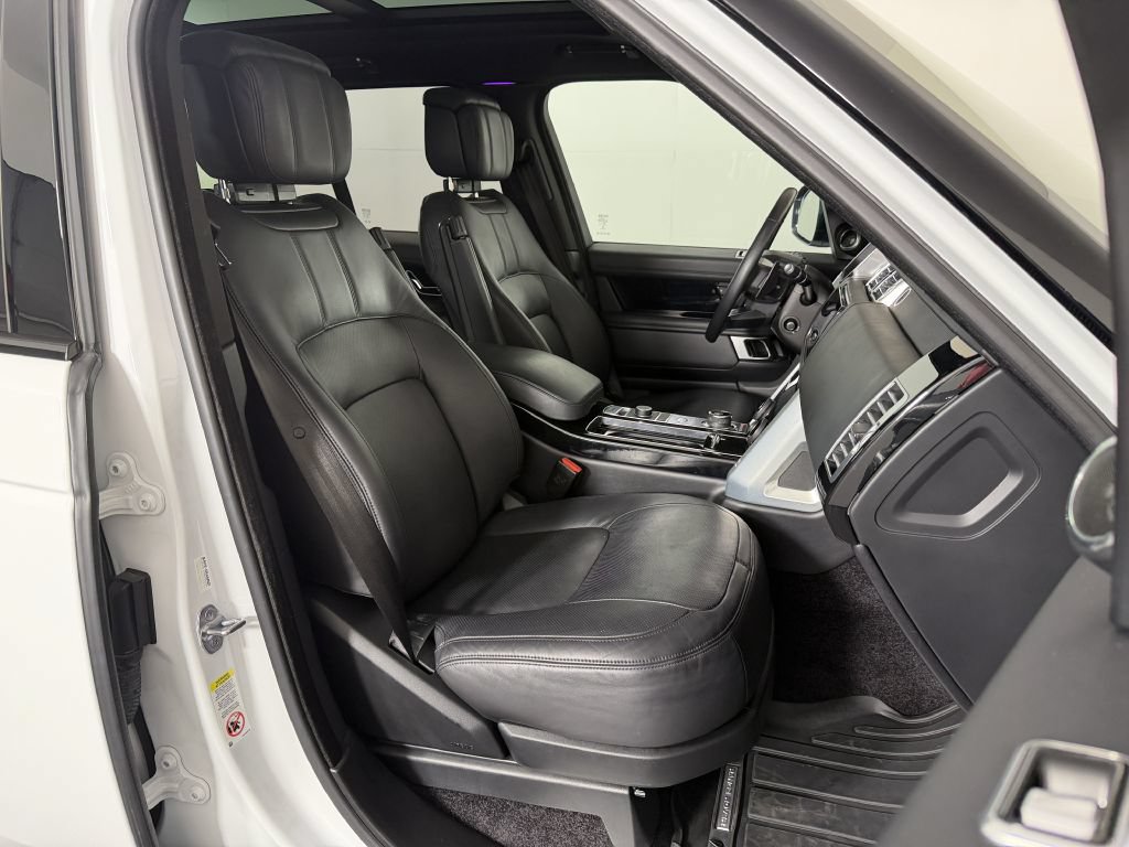 Used 2022 Land Rover Range Rover HSE Westminster Edition AWD/4WD image 31