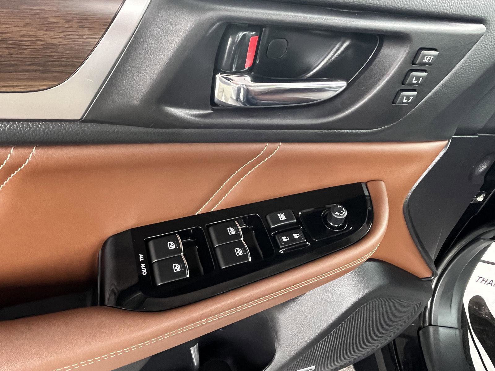 Used 2018 Subaru Outback 2.5i Touring AWD/4WD image 20