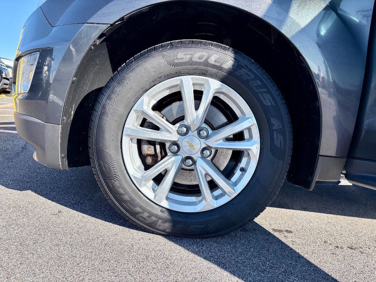 Used 2017 Chevrolet Equinox LT w/ Convenience Package image 39