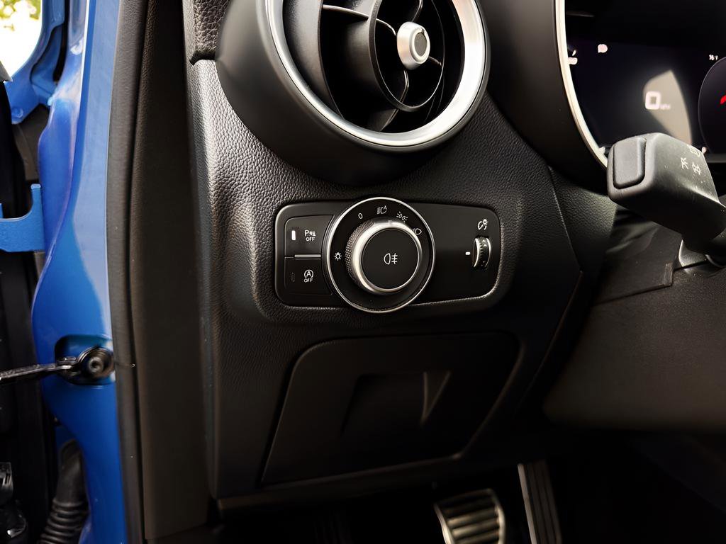 Used 2024 Alfa Romeo Stelvio Veloce image 17