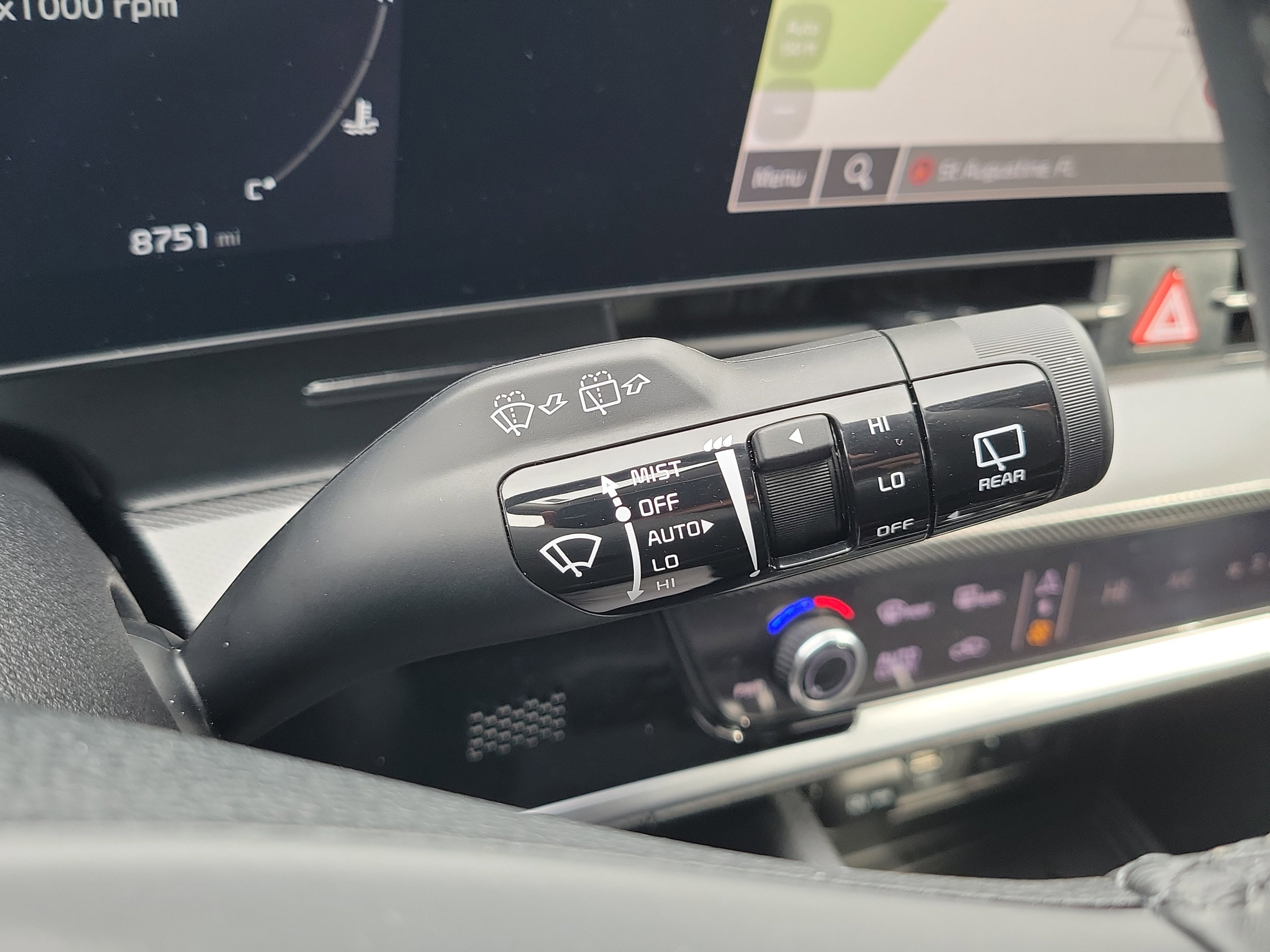 Certified 2025 Kia Sportage SX image 33