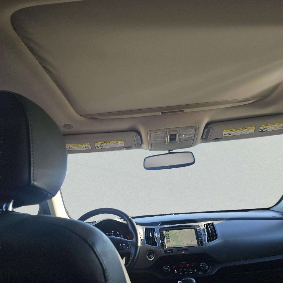 Used 2016 Kia Sportage SX image 8