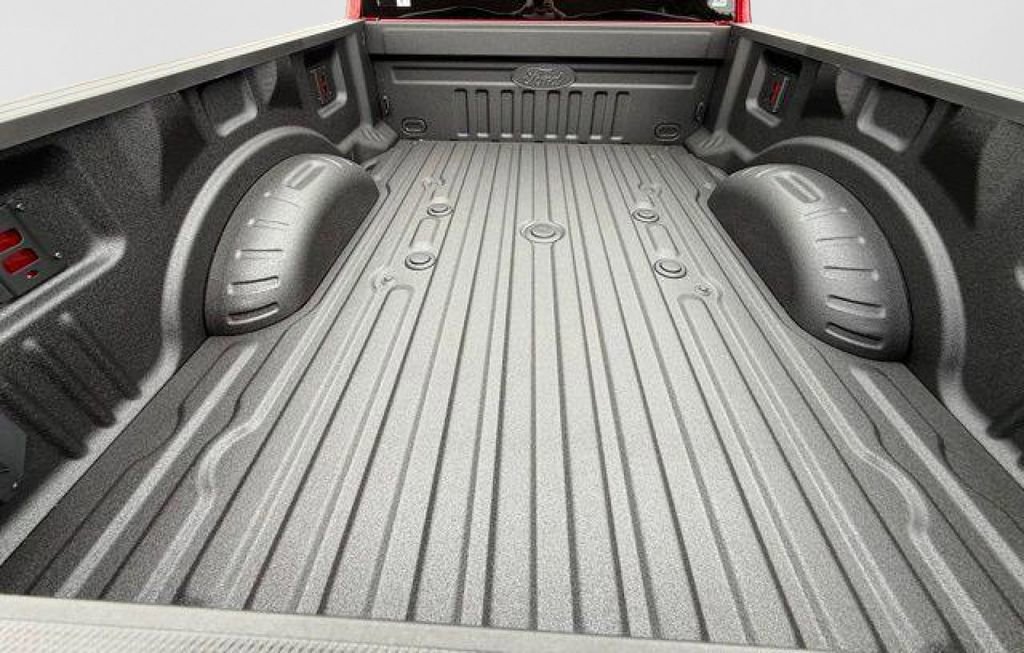 New 2026 Ford F250 XLT w/ XLT Premium Package AWD/4WD image 6