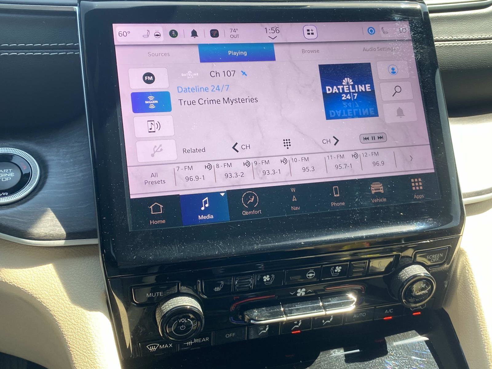 Certified 2023 Jeep Grand Cherokee L Limited w/ Luxury Tech Group II image 31