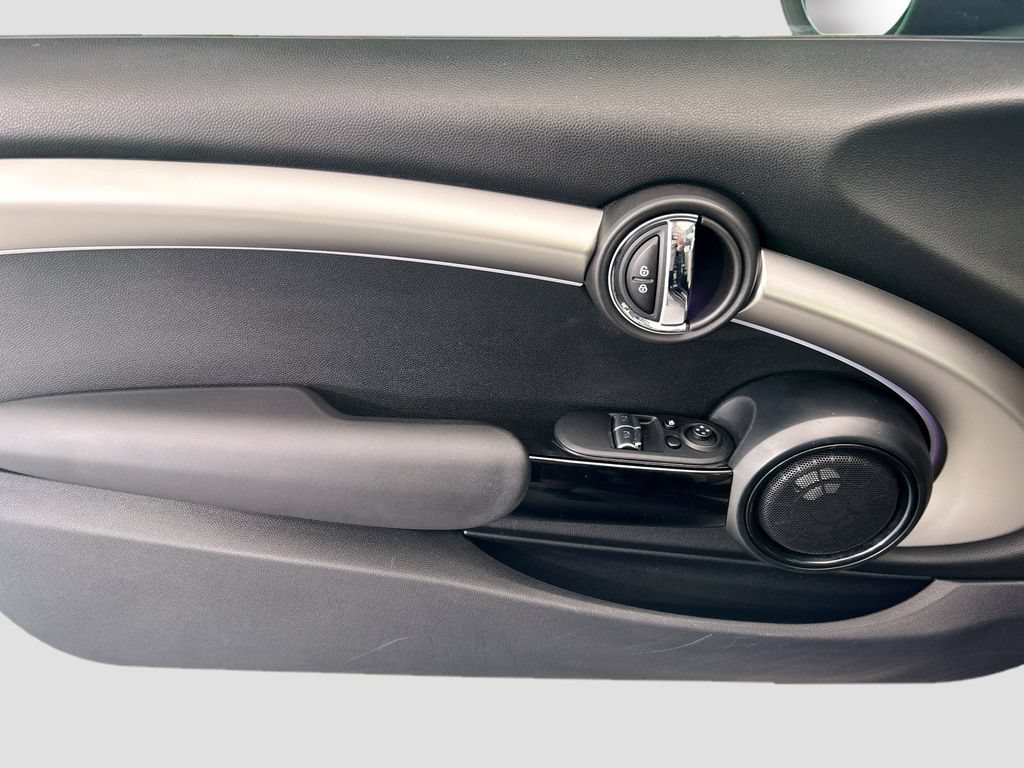 Used 2020 MINI Cooper S FWD image 23