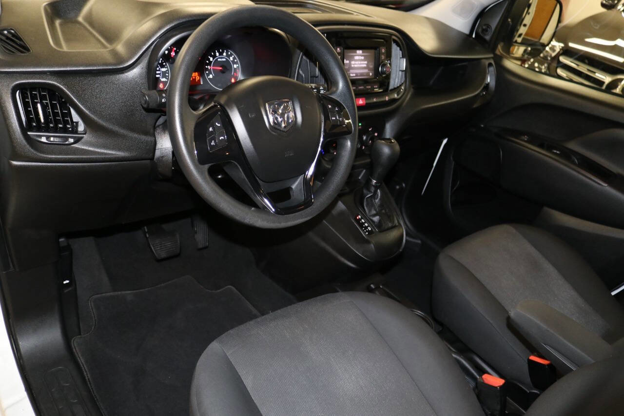 Used 2022 RAM ProMaster City Wagon w/ Lights & Wheels Group image 29