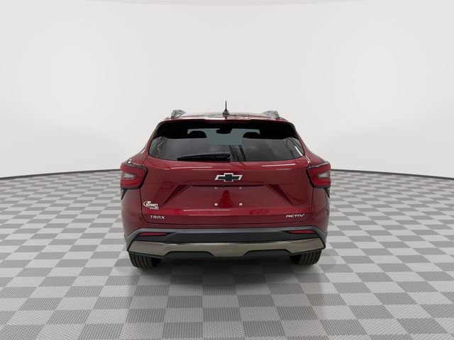 Used 2024 Chevrolet Trax ACTIV FWD image 9