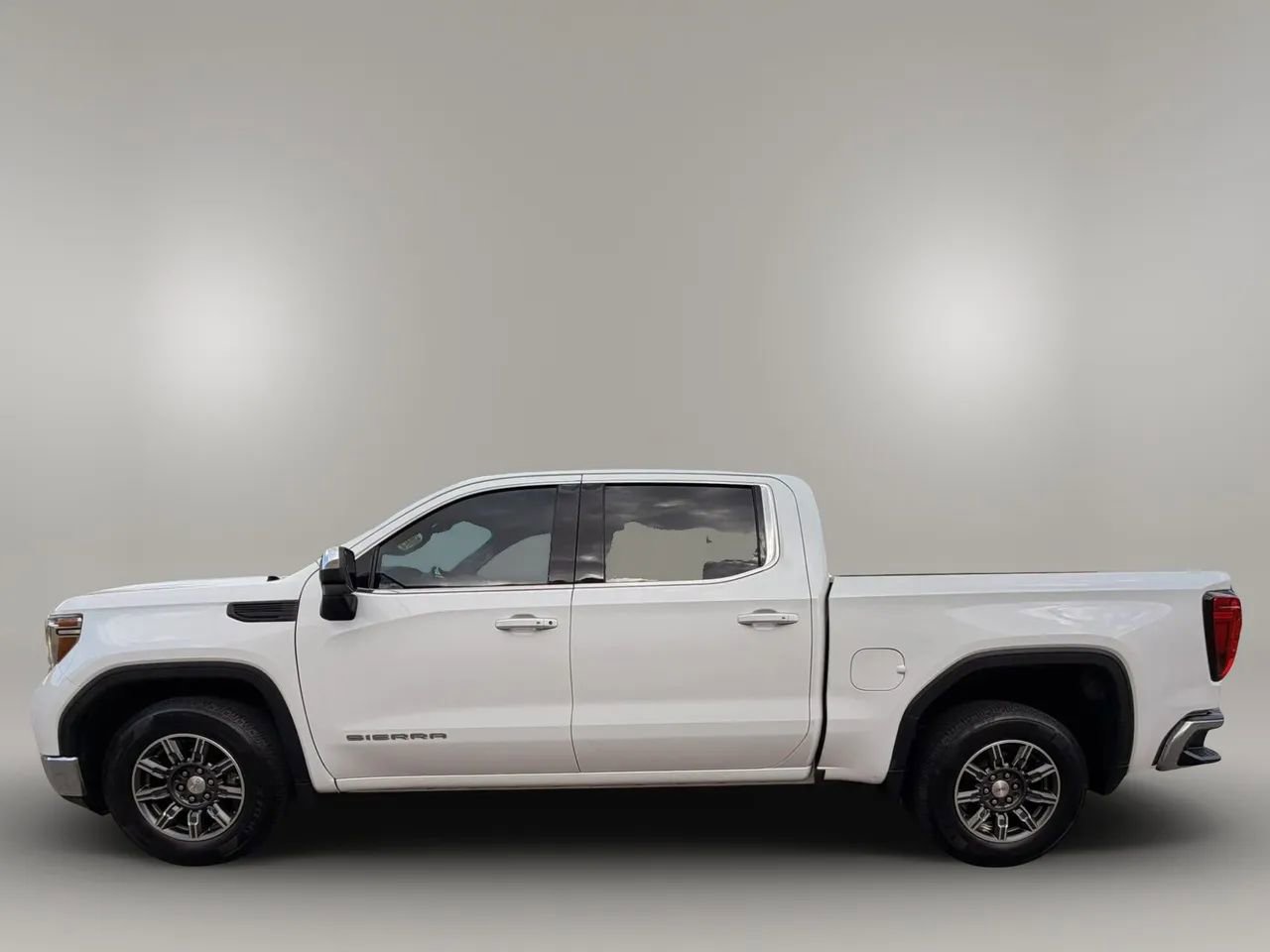 Used 2019 GMC Sierra 1500 SLE w/ SLE Value Package RWD image 9