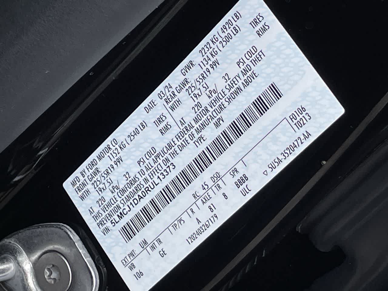 Used 2024 Lincoln Corsair AWD w/ Equipment Group 101A image 34