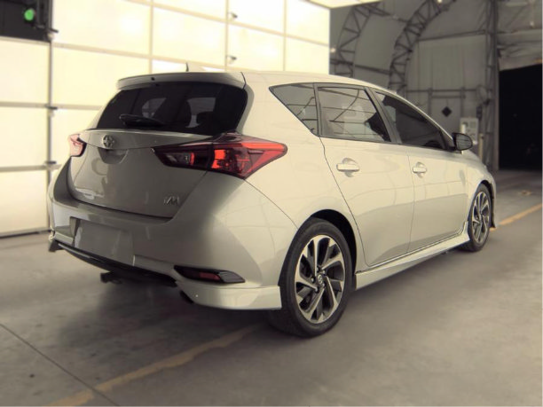 Used 2016 Scion iM FWD image 3