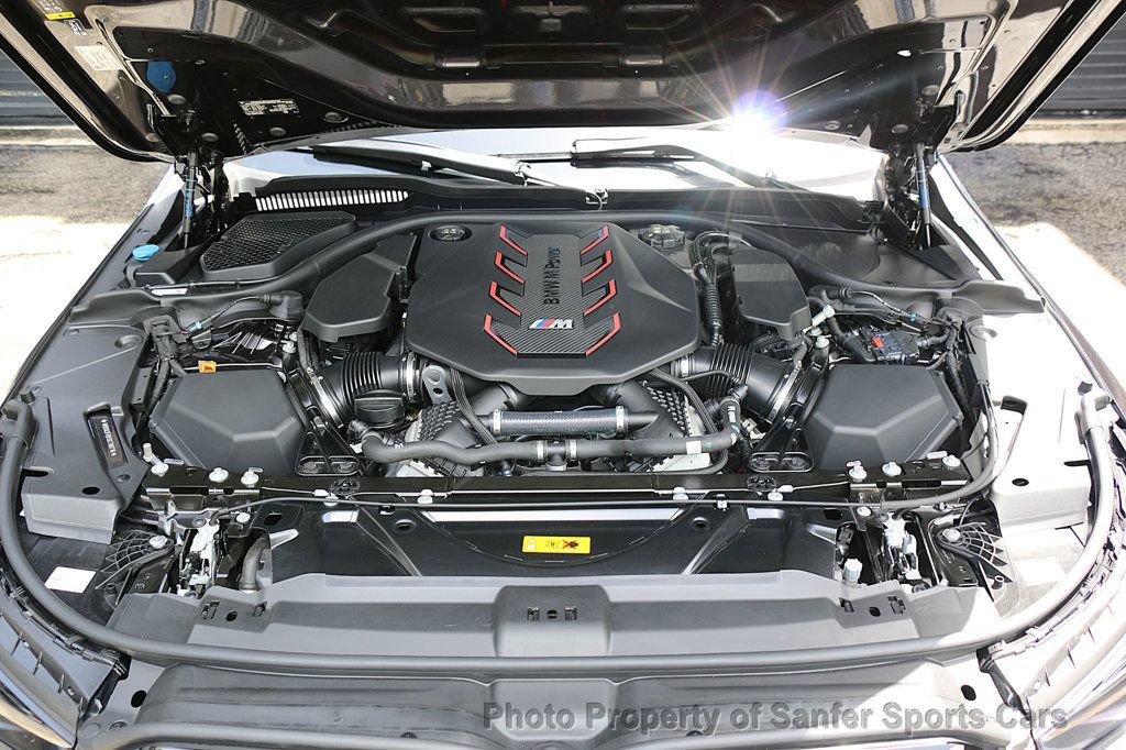 Used 2025 BMW M5 AWD/4WD image 11