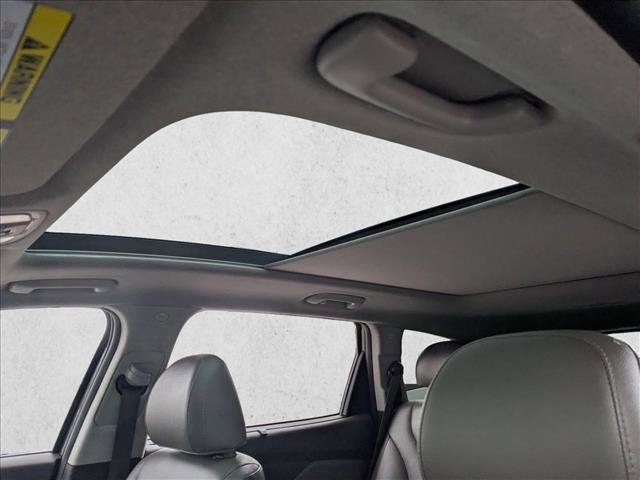 Used 2020 Hyundai Santa Fe Limited image 16