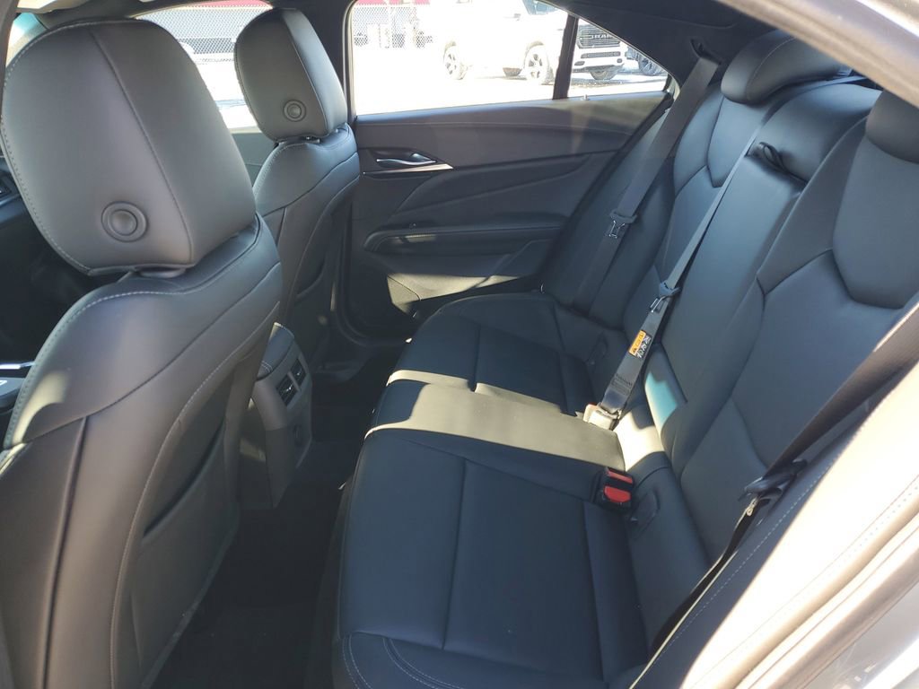 Used 2025 Cadillac CT4 Luxury image 25