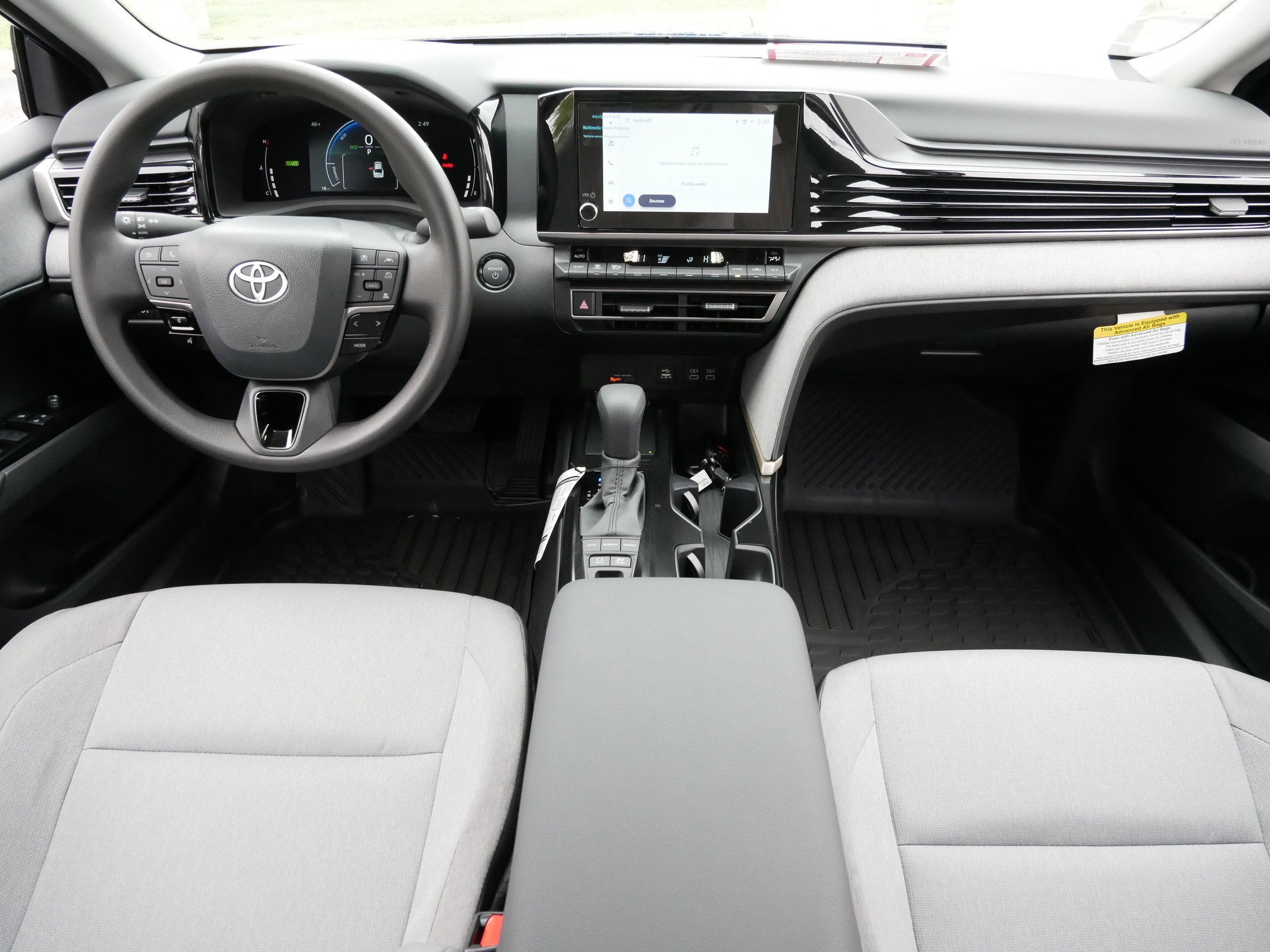 Used 2026 Toyota Camry LE image 10