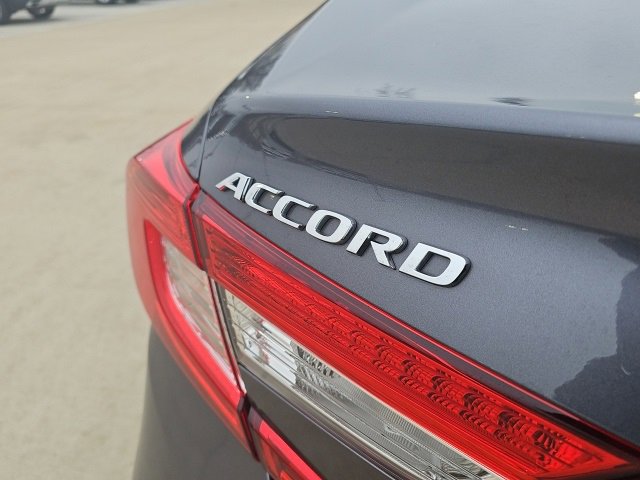 Used 2020 Honda Accord EX image 6