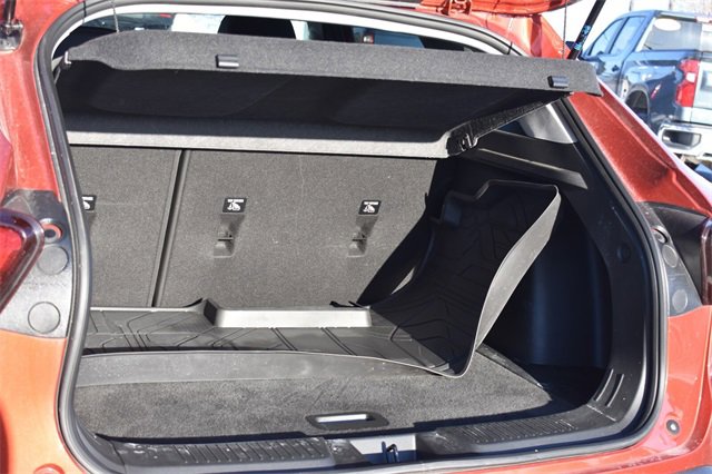 Certified 2024 Chevrolet Trax LT w/ Driver Confidence Package image 16