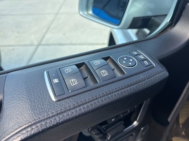 Used 2015 Mercedes-Benz G 550 image 12