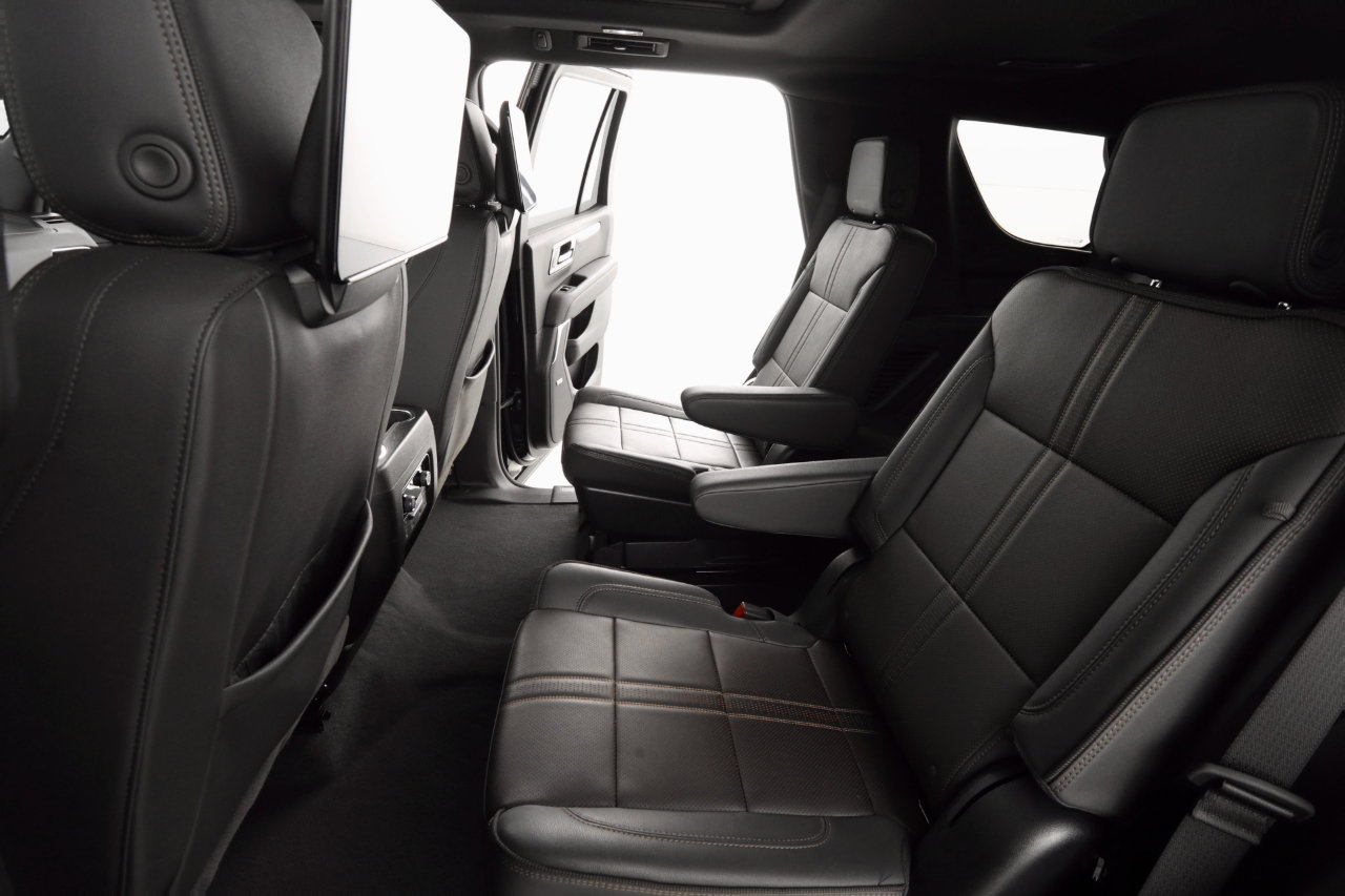 Used 2025 Chevrolet Tahoe High Country image 26