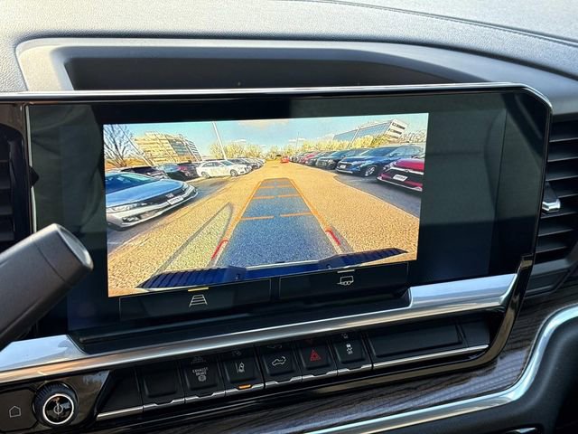 Used 2024 Chevrolet Silverado 2500 LT w/ Convenience Package image 21