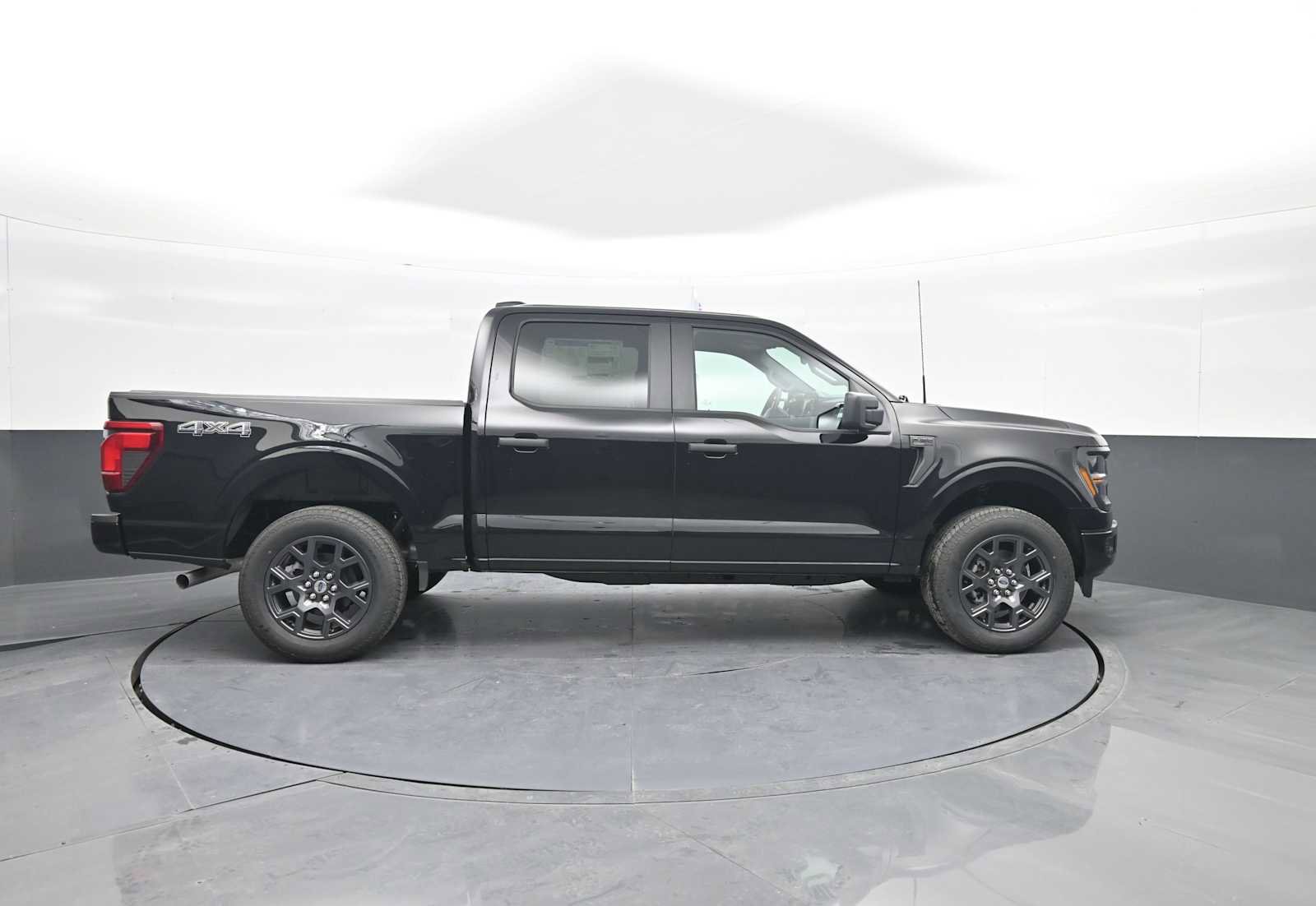 New 2026 Ford F150 STX w/ Equipment Group 200A AWD/4WD image 9