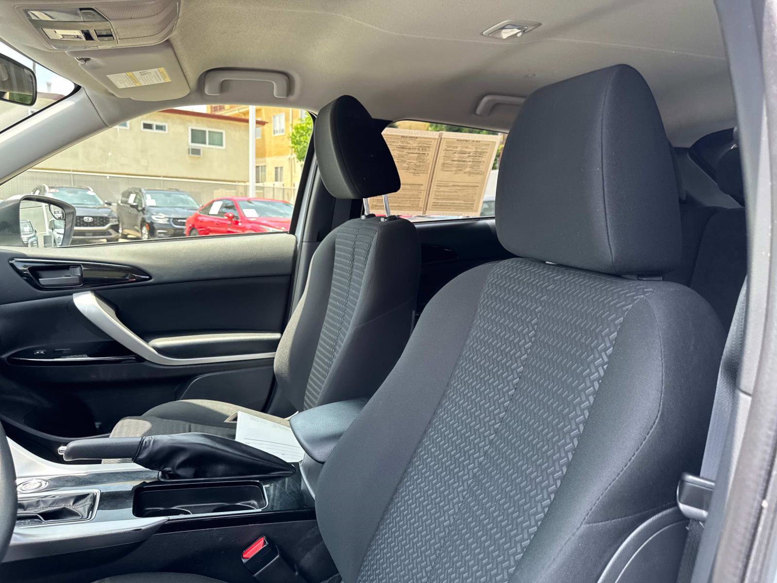 Used 2024 Mitsubishi Eclipse Cross LE image 17