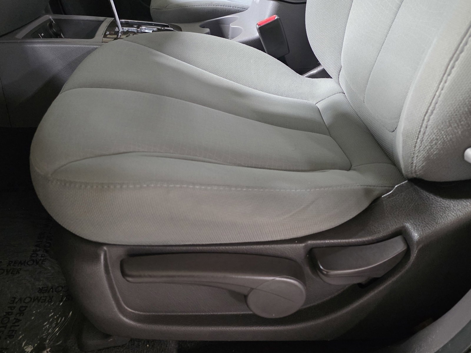 Used 2011 Hyundai Santa Fe GLS image 24