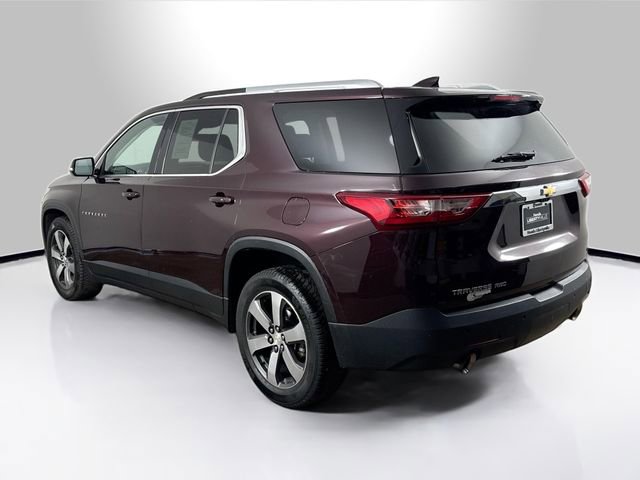 Used 2018 Chevrolet Traverse LT w/ LPO, Cargo Package AWD/4WD image 3
