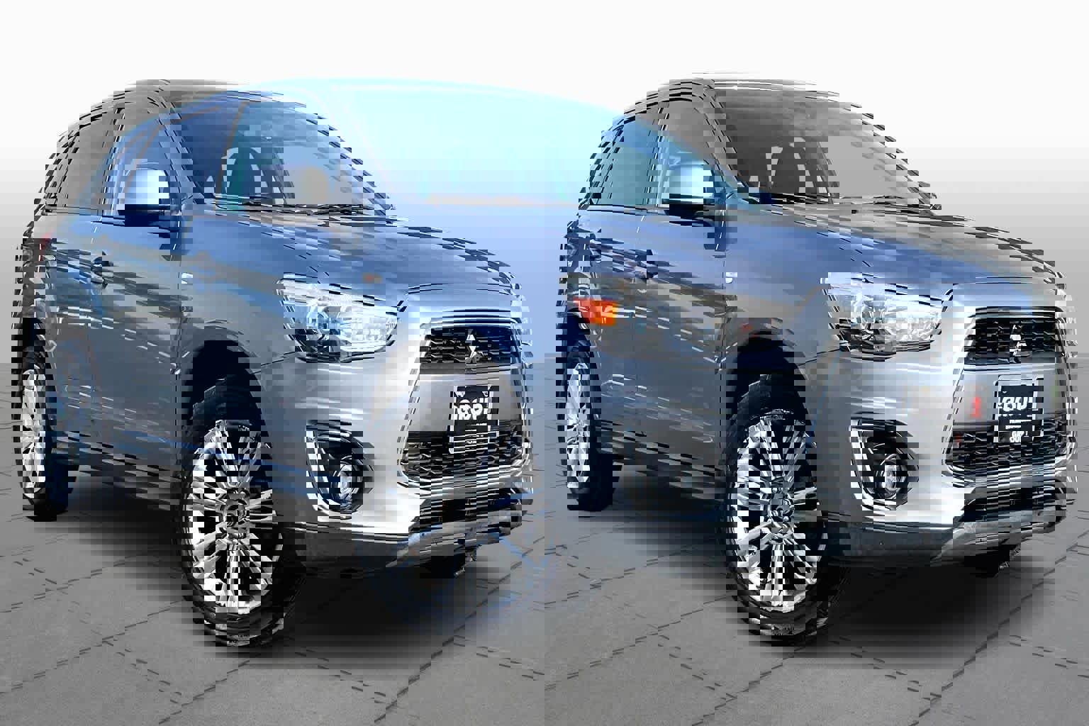 Used 2015 Mitsubishi Outlander Sport ES image 3