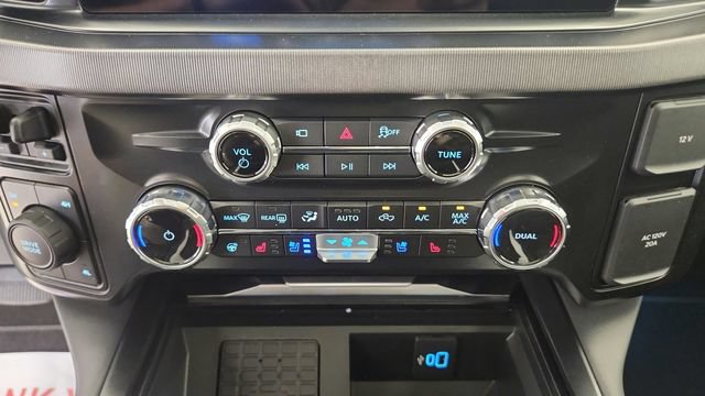 Used 2026 Ford F350 Platinum AWD/4WD image 19