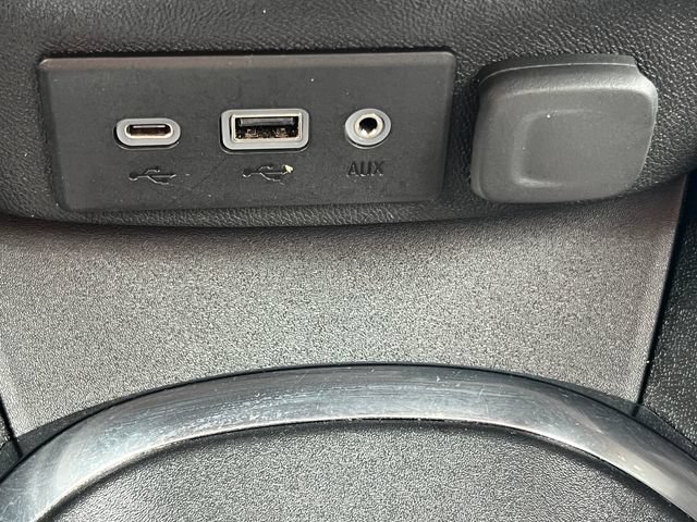 Used 2025 Chevrolet Malibu LT FWD image 24