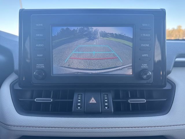 Used 2019 Toyota RAV4 XLE Premium image 22