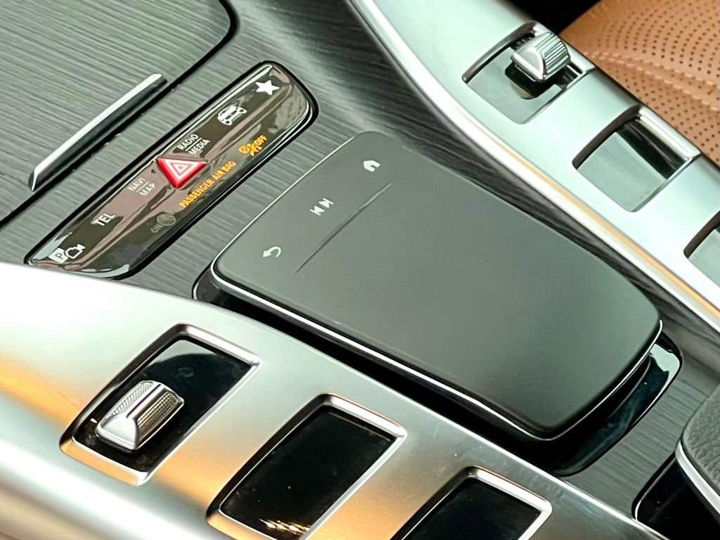 Certified 2023 Mercedes-Benz AMG GT 43 image 37