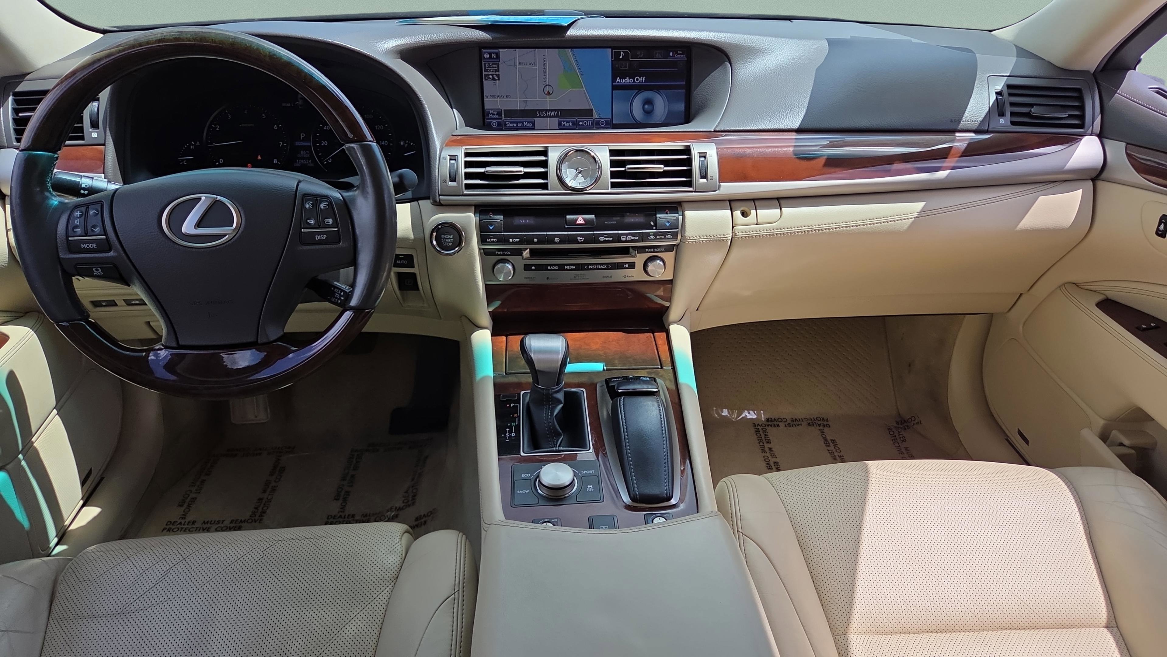 Used 2014 Lexus LS 460 AWD w/ Comfort Package image 13