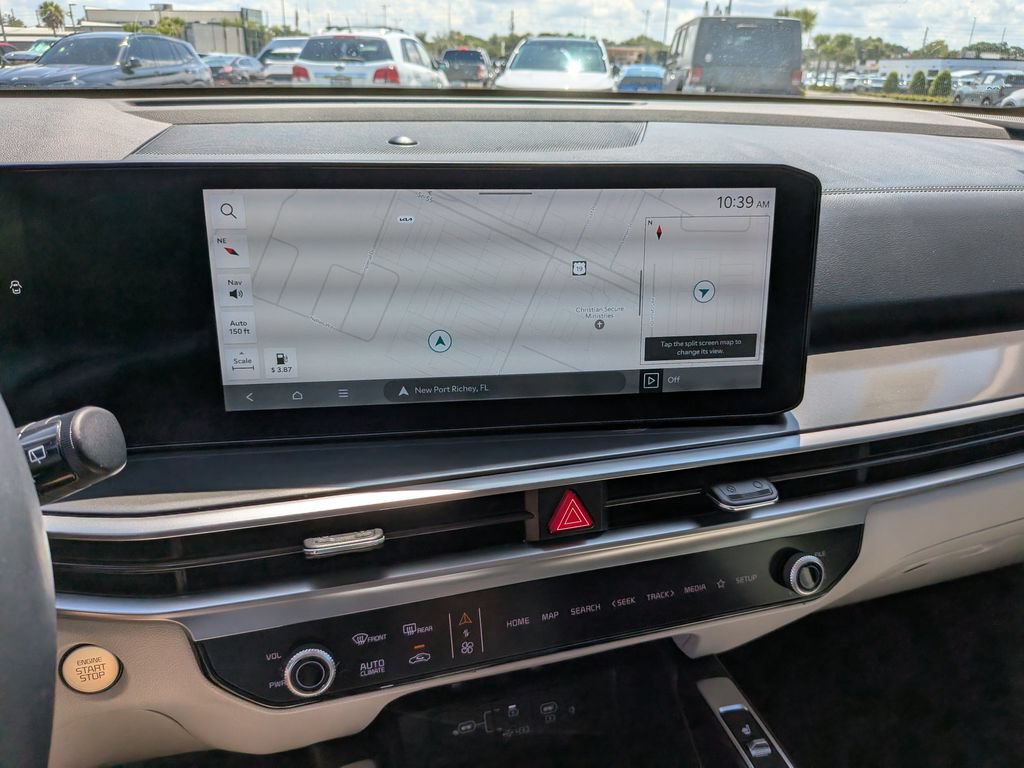 Certified 2025 Kia Sorento S AWD/4WD image 23
