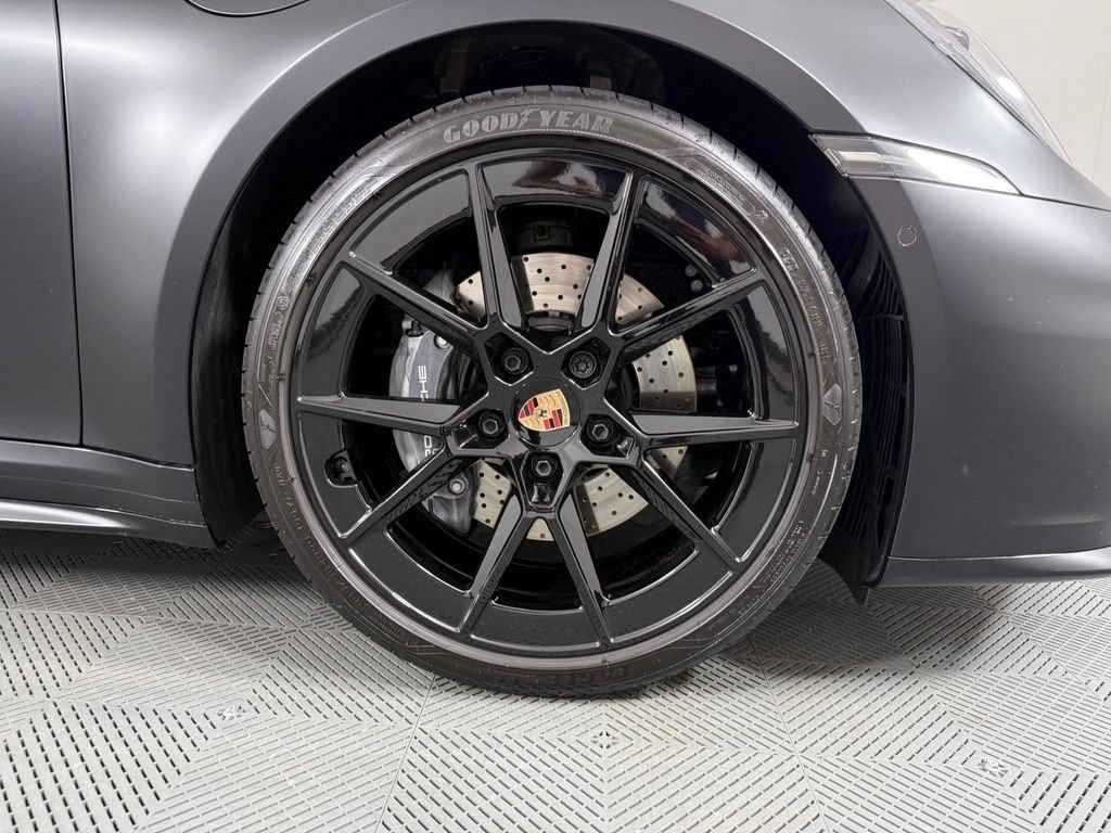 Certified 2026 Porsche 911 Carrera RWD image 11