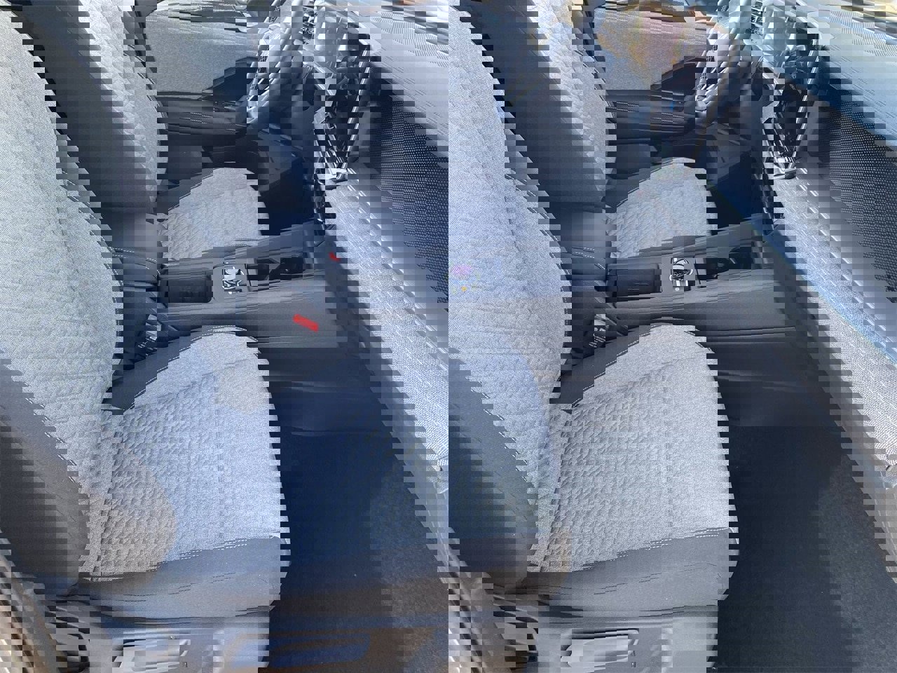 New 2025 Volkswagen Tiguan S image 8