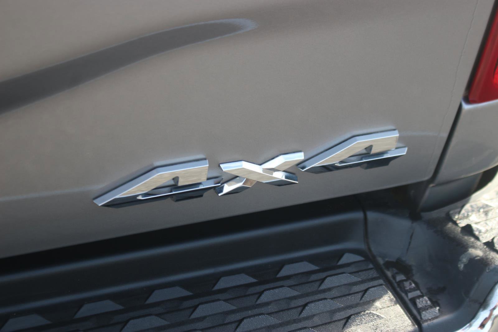 Used 2024 RAM 3500 Big Horn AWD/4WD image 14